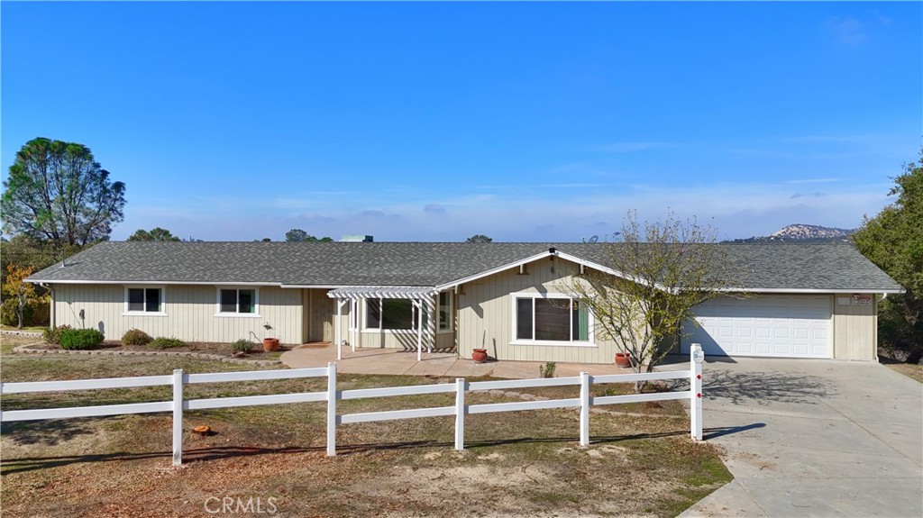 31678 Buck Run, Coarsegold, CA 93614
