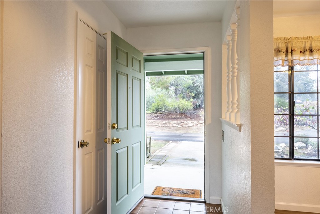 42058 Wild Stallion Ct, Coarsegold, CA 93614