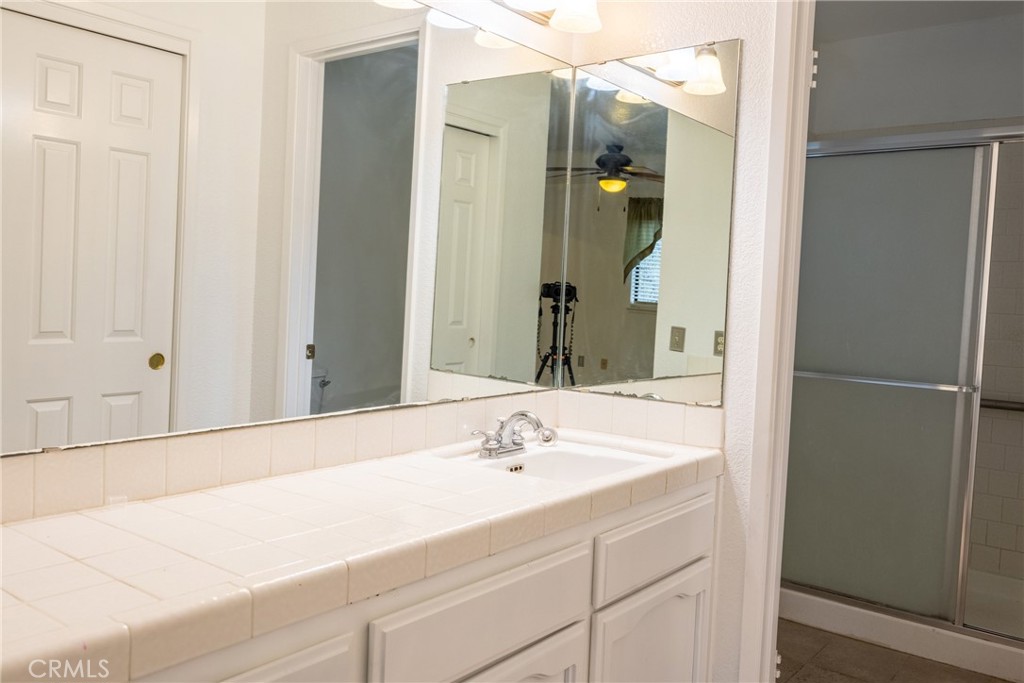 42058 Wild Stallion Ct, Coarsegold, CA 93614