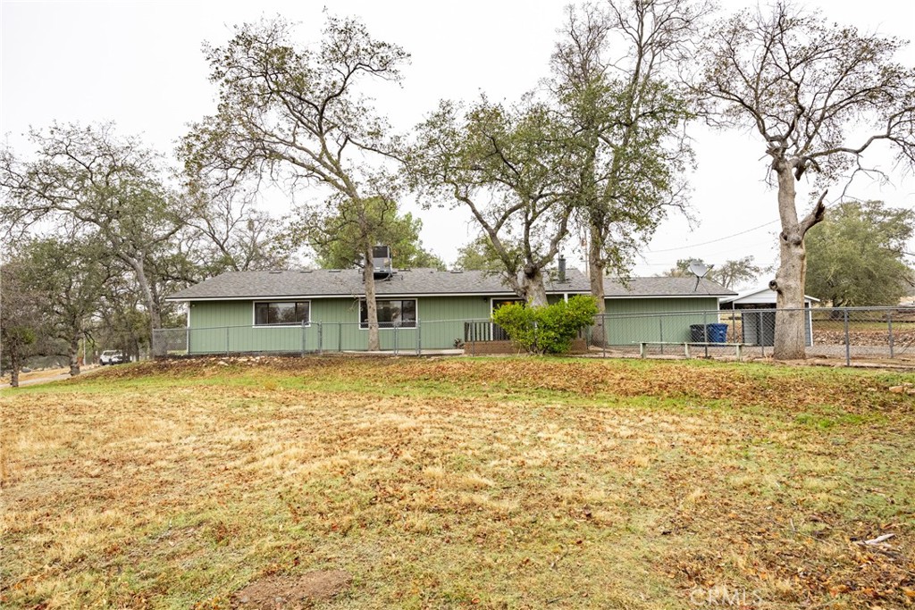 42058 Wild Stallion Ct, Coarsegold, CA 93614