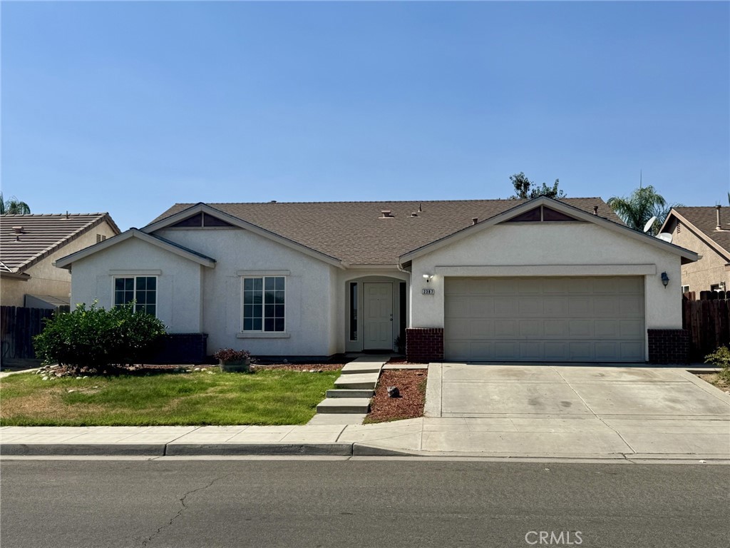 2387 N Hanover, Fresno, CA 93722