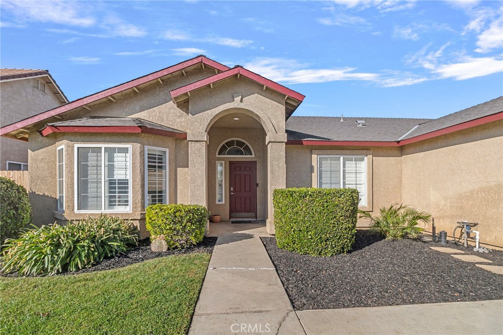 70 Makenna, Madera, CA 93637