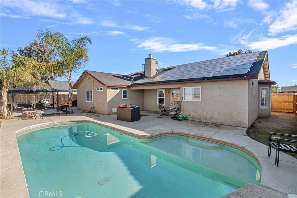 70 Makenna, Madera, CA 93637