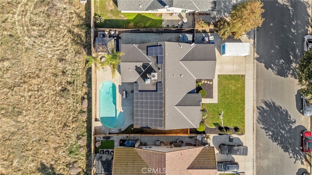 70 Makenna, Madera, CA 93637