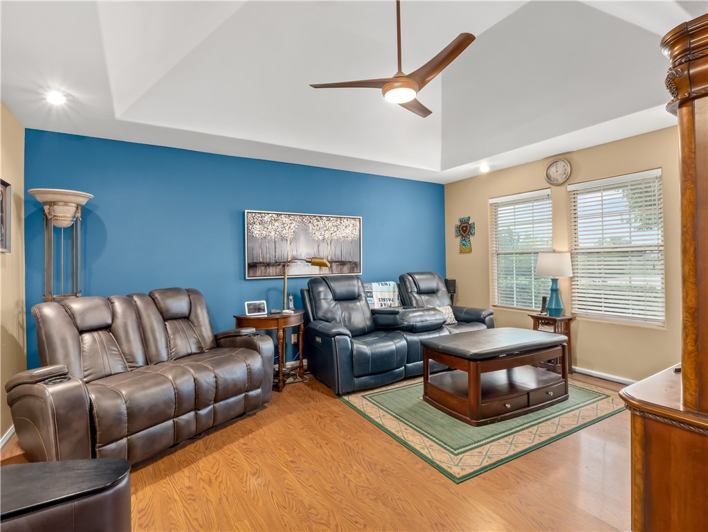 35673 Avenue 12 1/2, Madera, CA 93636