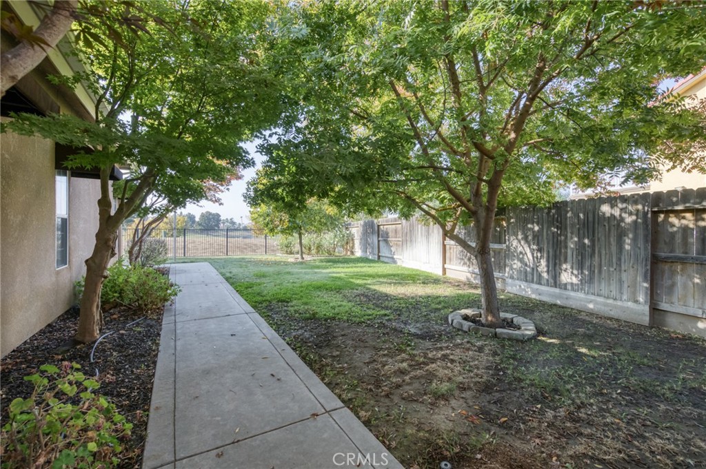 7360 Edgewater St, Chowchilla, CA 93610