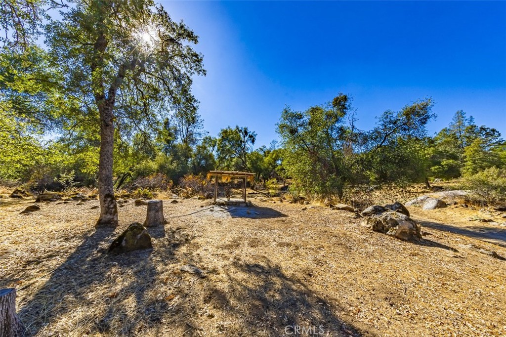 4200 Silver Lane Rd, Mariposa, CA 95338