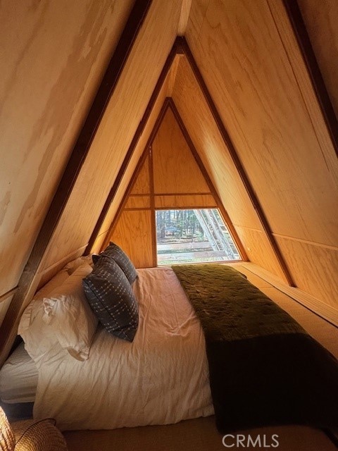 10 AC Beasore Rd, Bass Lake, CA 93604