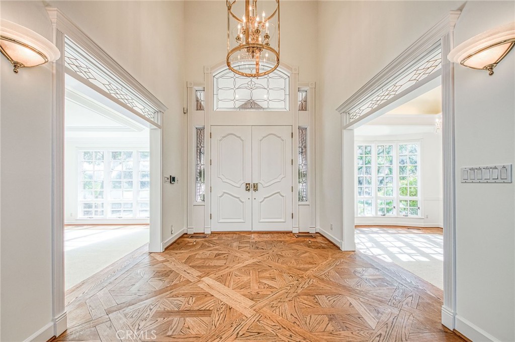 2020 W Alluvial, Fresno, CA 93711