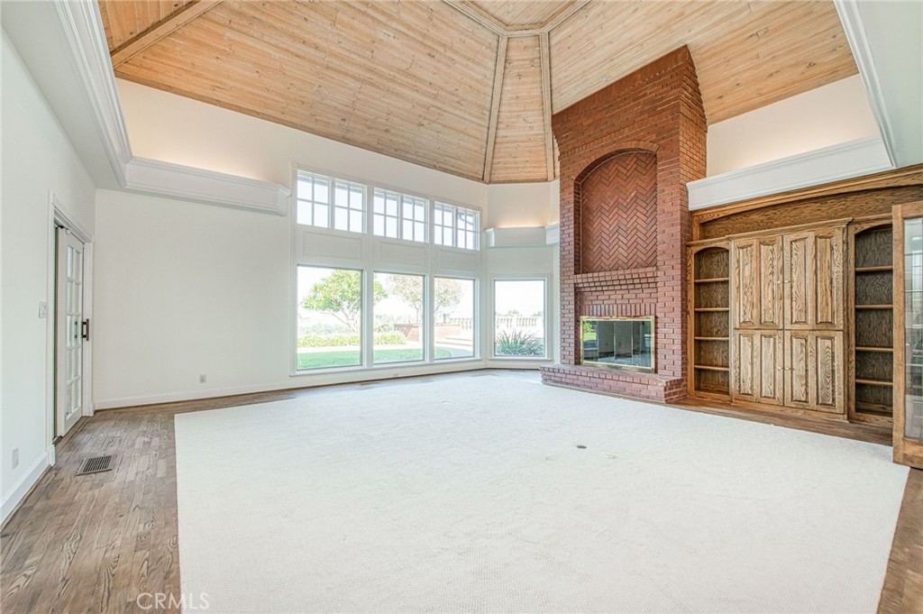 2020 W Alluvial, Fresno, CA 93711