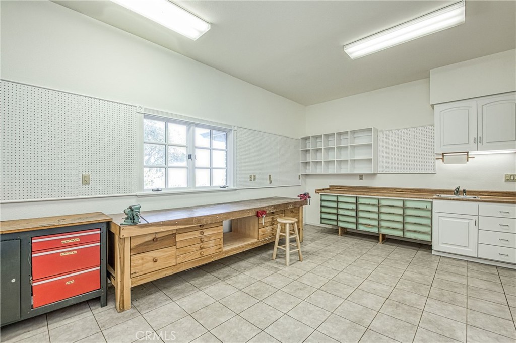 2020 W Alluvial, Fresno, CA 93711