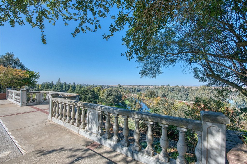 2020 W Alluvial, Fresno, CA 93711