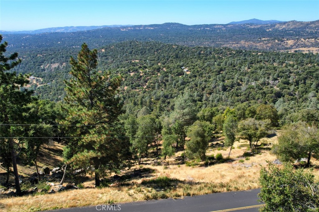 5635 Clouds, Mariposa, CA 95338