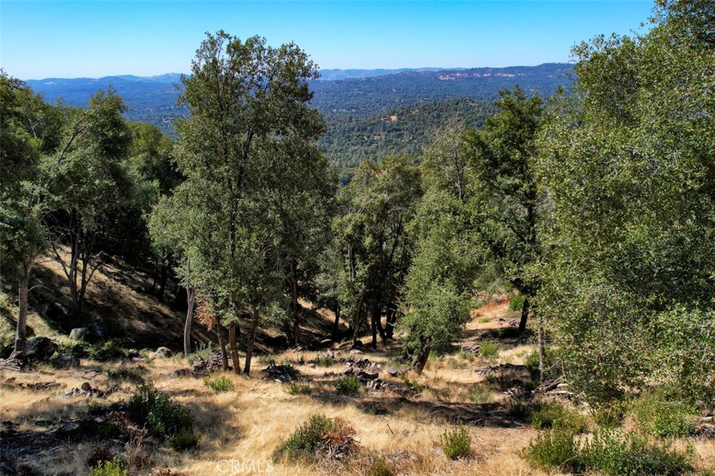 5635 Clouds, Mariposa, CA 95338