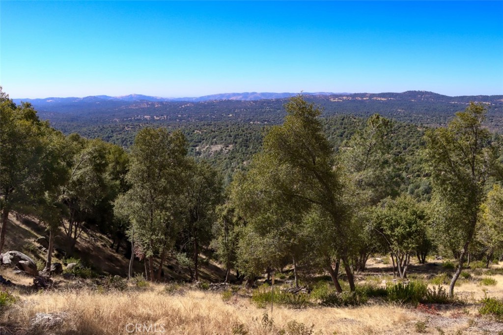 5635 Clouds, Mariposa, CA 95338