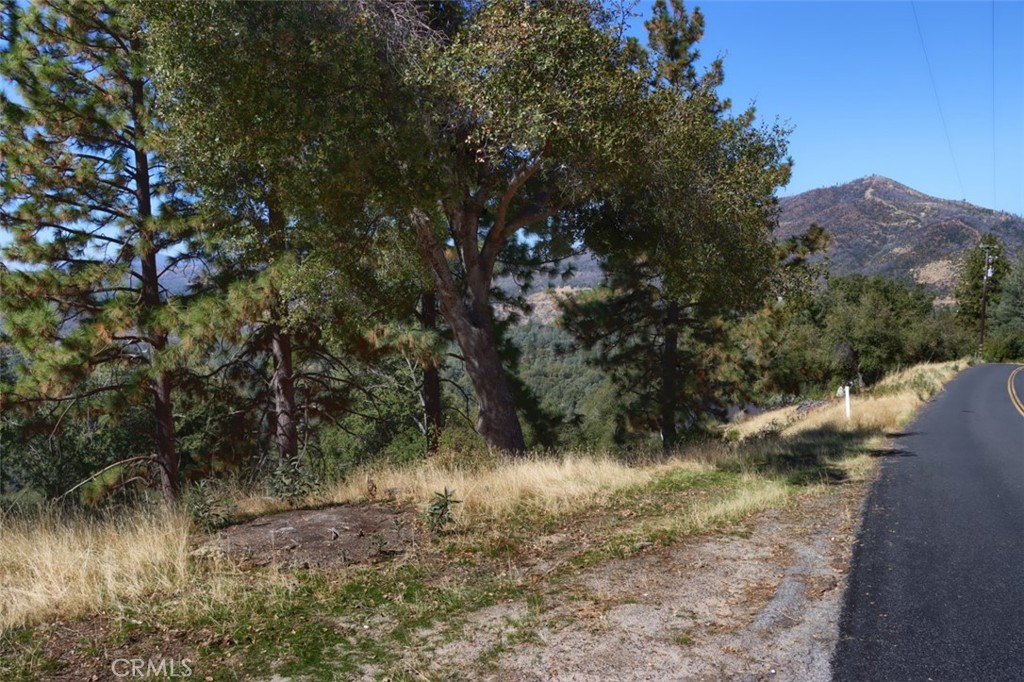 5635 Clouds, Mariposa, CA 95338