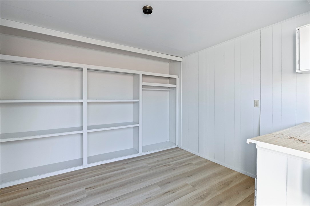 433 N Santa Venetia St, Los Banos, CA 93635