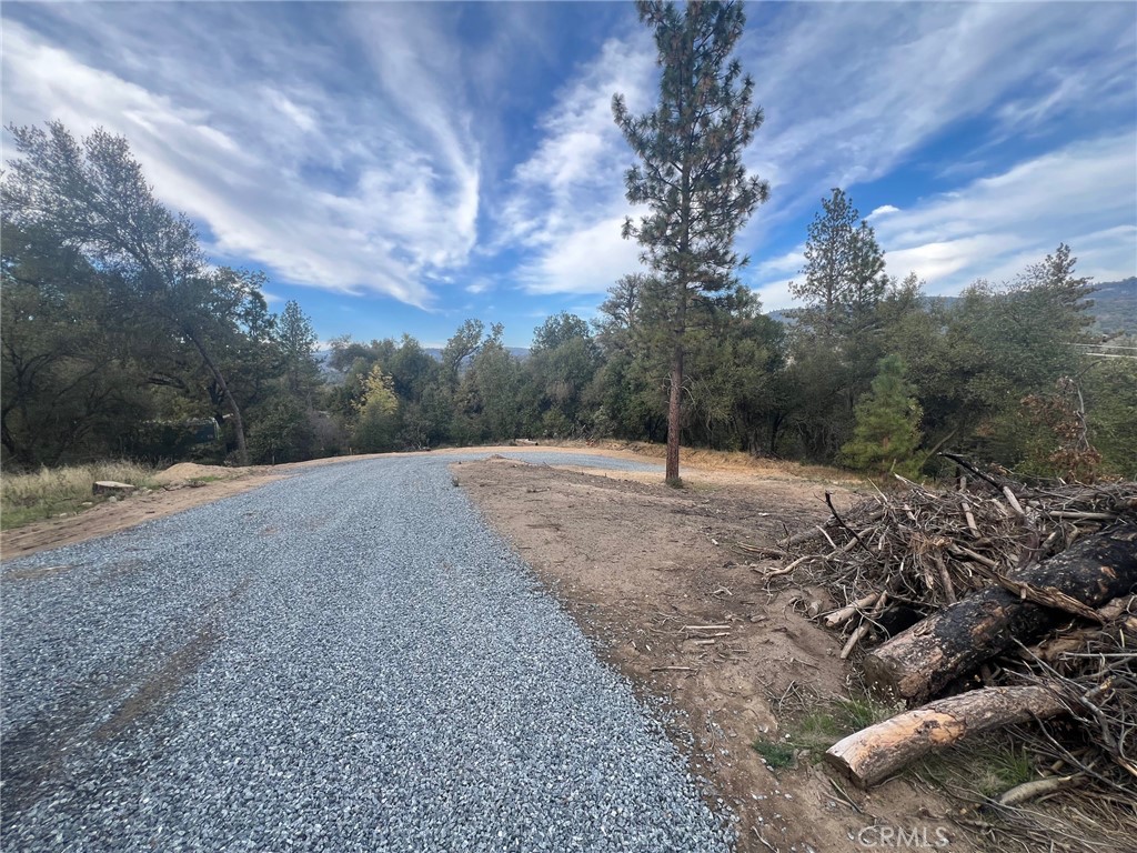 0 Hangtree Ct, Oakhurst, CA 93644