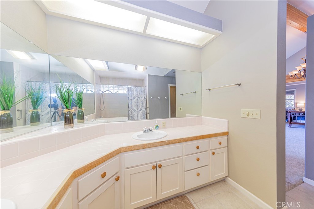 33177 Cascadel Heights Dr, North Fork, CA 93643