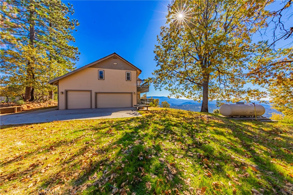 33177 Cascadel Heights Dr, North Fork, CA 93643