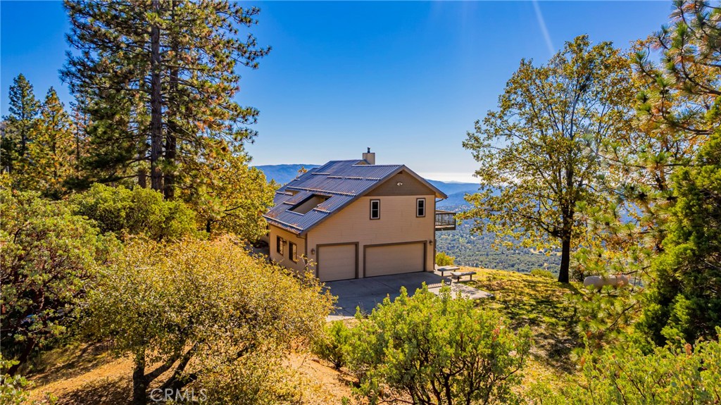 33177 Cascadel Heights Dr, North Fork, CA 93643