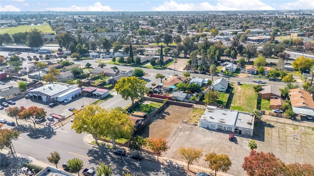 724 S Gateway, Madera, CA 93637