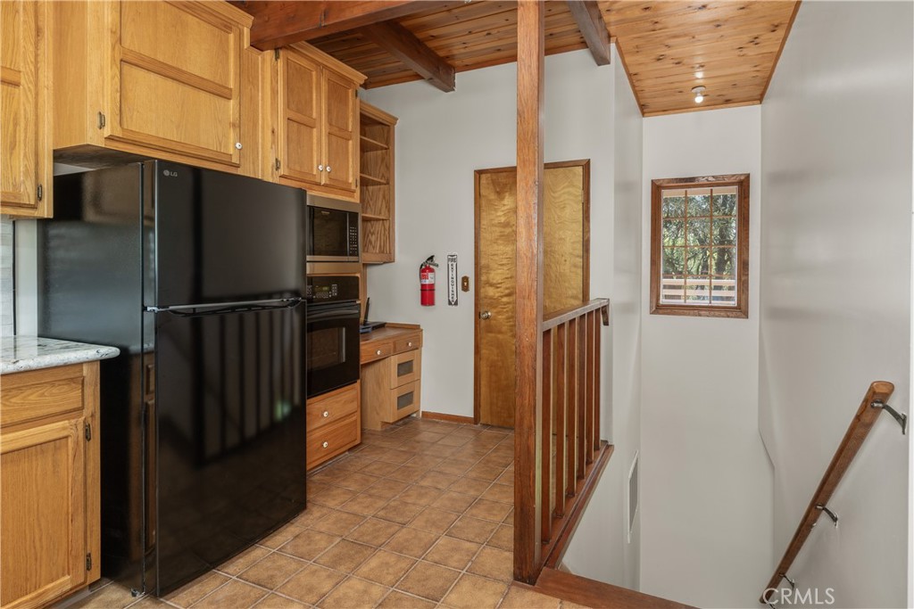 4904 Sierra Pines Dr, Mariposa, CA 95338