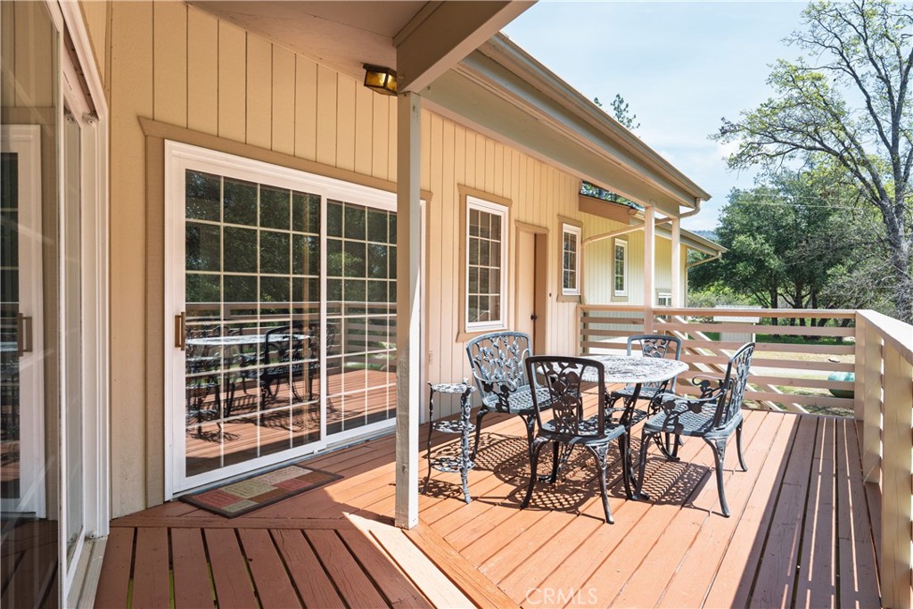 4904 Sierra Pines Dr, Mariposa, CA 95338