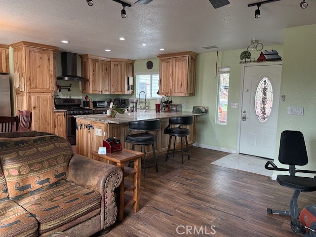 39468 Summit Dr, Oakhurst, CA 93644