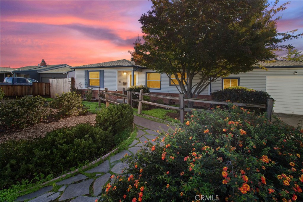 1421 Pontiac, Oakdale, CA 95361