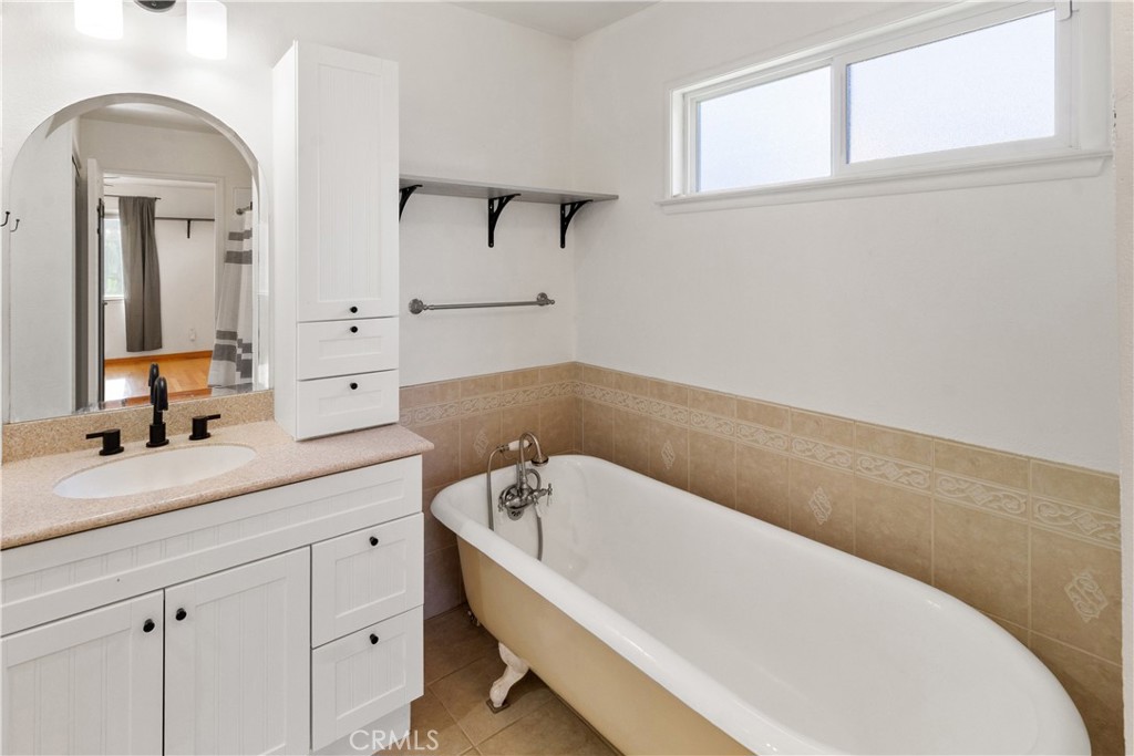 1421 Pontiac, Oakdale, CA 95361