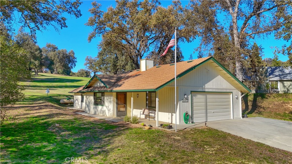 40410 Goldside Dr, Oakhurst, CA 93644