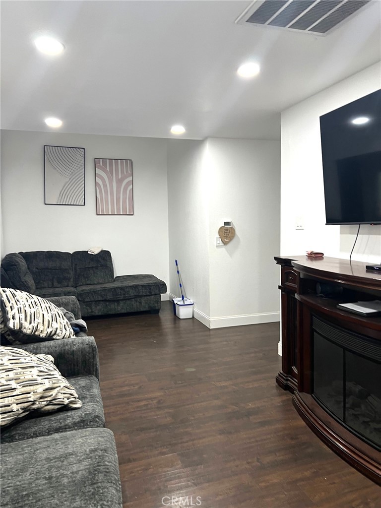 1021 Claire, Corcoran, CA 93212