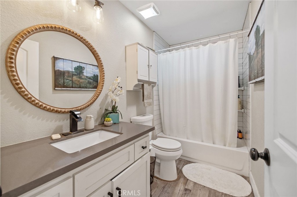 1015 Geary, Sanger, CA 93657