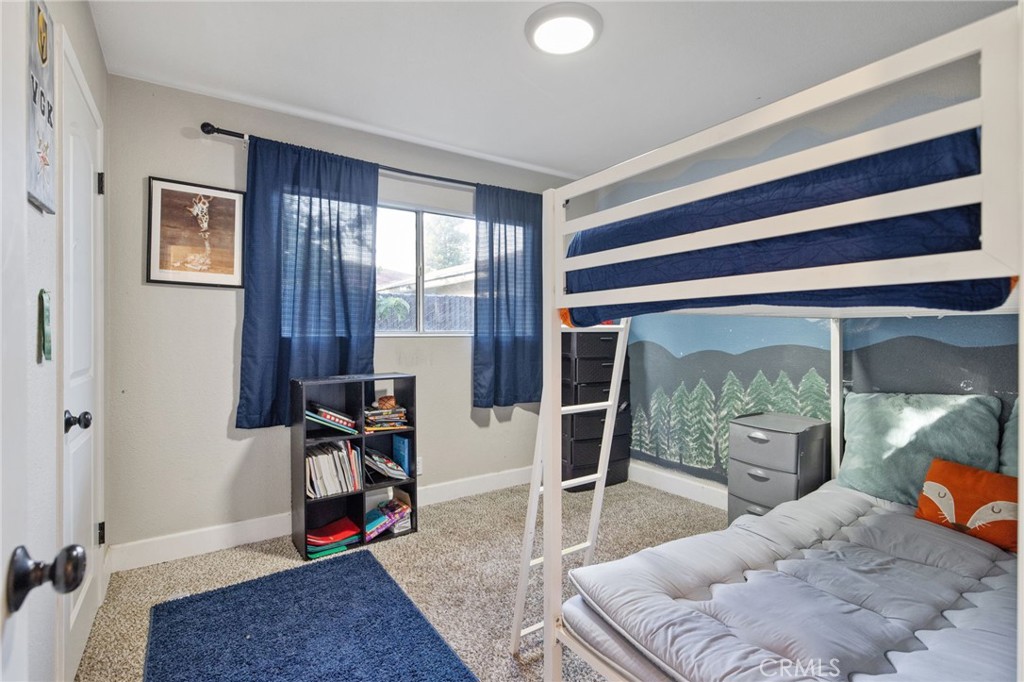 1015 Geary, Sanger, CA 93657