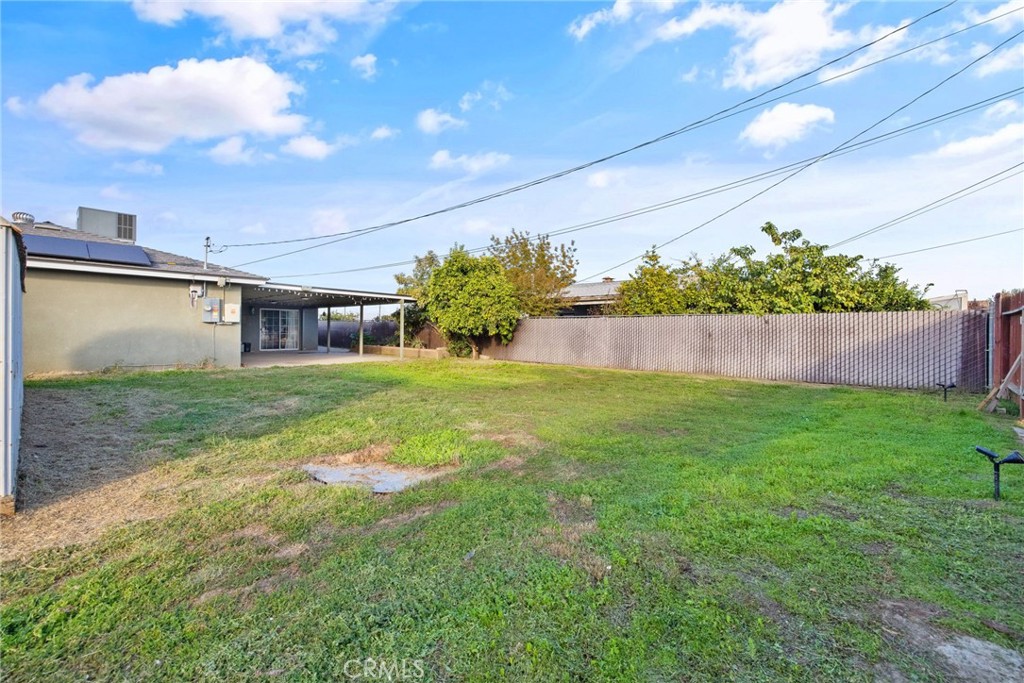 1015 Geary, Sanger, CA 93657