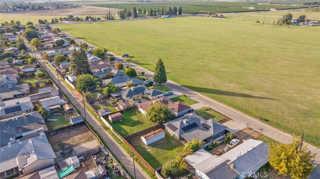 1015 Geary, Sanger, CA 93657