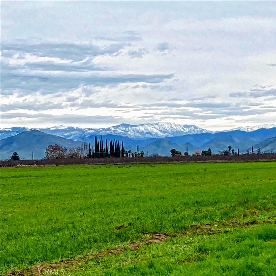 1015 Geary, Sanger, CA 93657