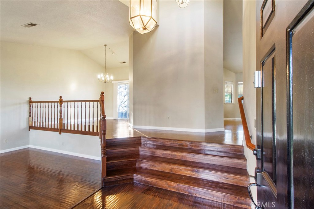 3905 Alessandro Ln, Modesto, CA 95356