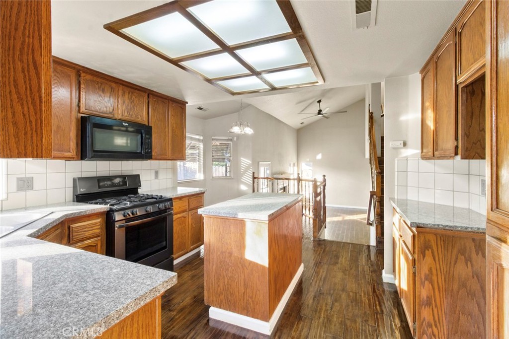 3905 Alessandro Ln, Modesto, CA 95356