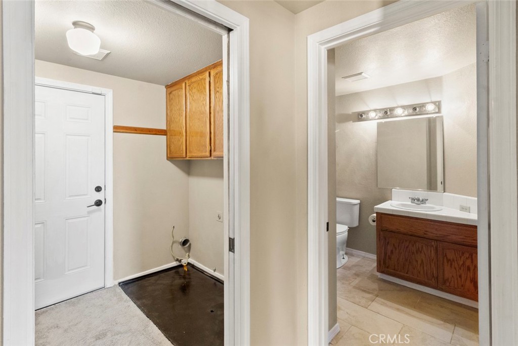 3905 Alessandro Ln, Modesto, CA 95356