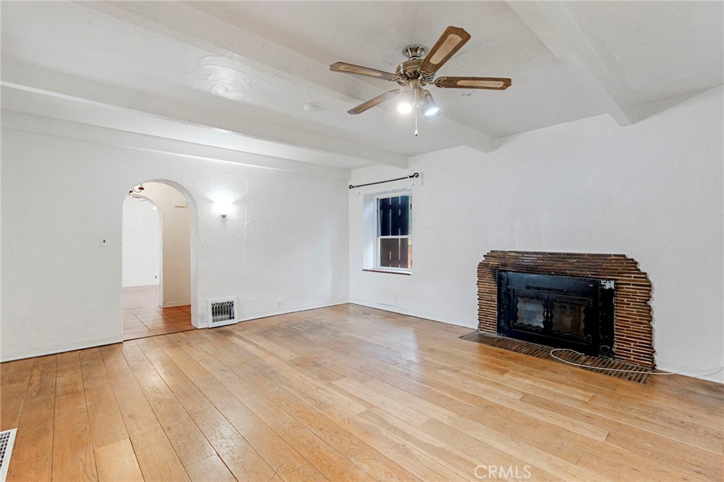 815 W Yosemite, Madera, CA 93637