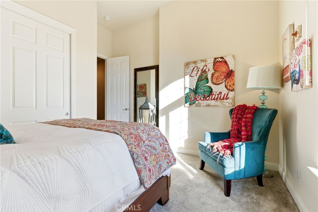 170 W Pioneer Way, Hanford, CA 93230