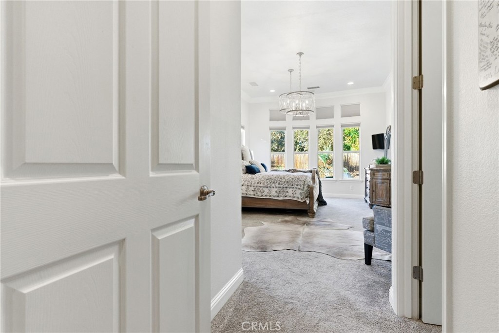 170 W Pioneer Way, Hanford, CA 93230