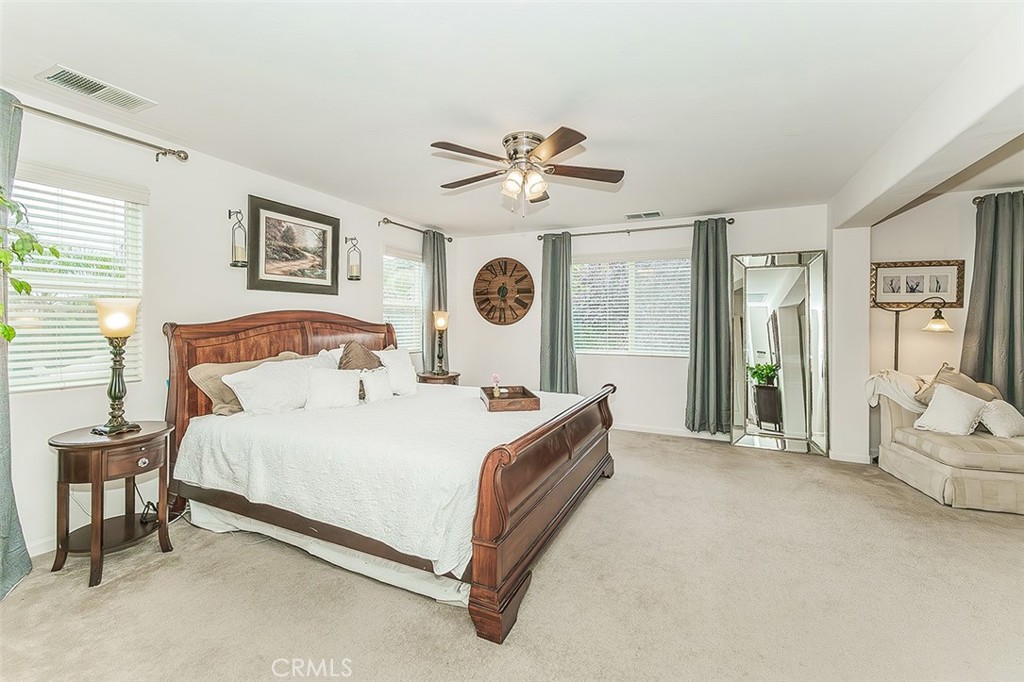 3046 Indianapolis, Clovis, CA 93619