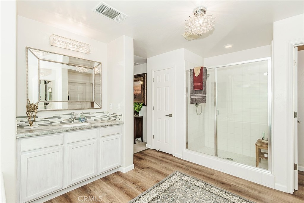 3046 Indianapolis, Clovis, CA 93619