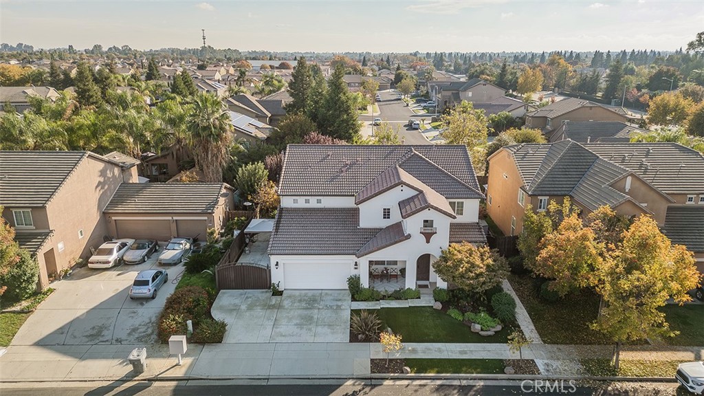 3046 Indianapolis, Clovis, CA 93619