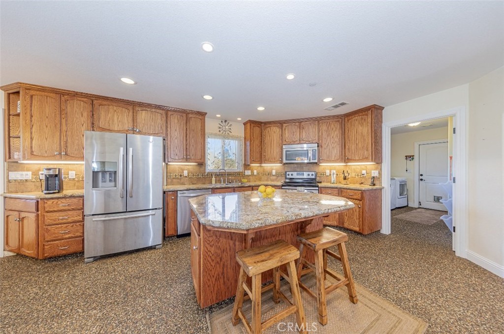 33099 Road 800, Raymond, CA 93653