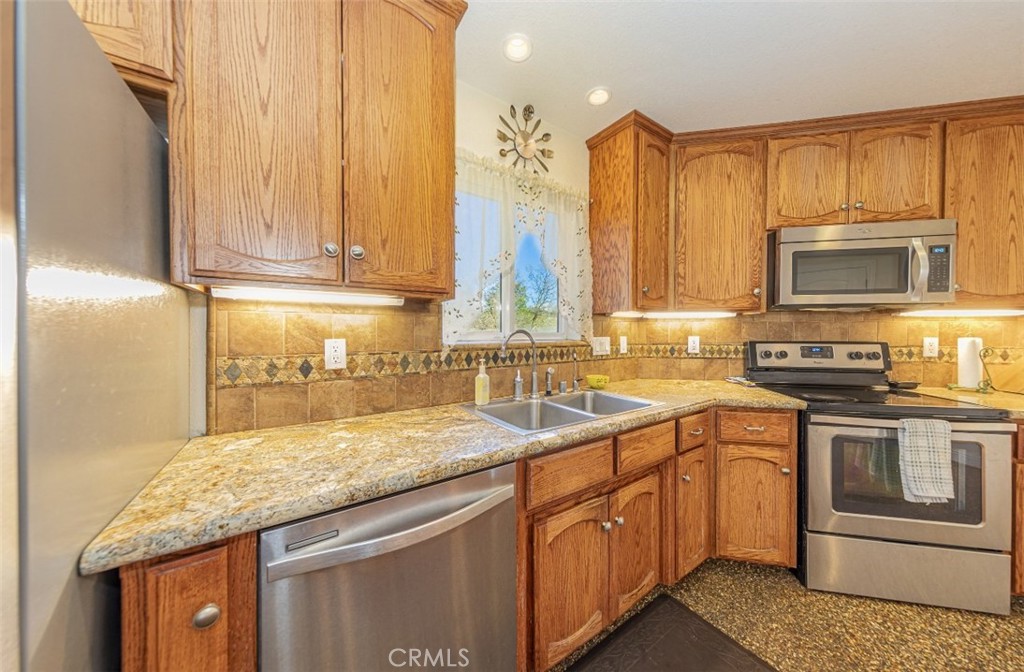 33099 Road 800, Raymond, CA 93653