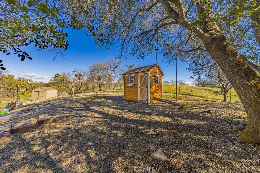 33099 Road 800, Raymond, CA 93653